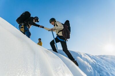 Skaftafell National Park: Falljokull Glacier Easy Hike - The Bus Ride Toward Vatnajökull (And Why It Helps)