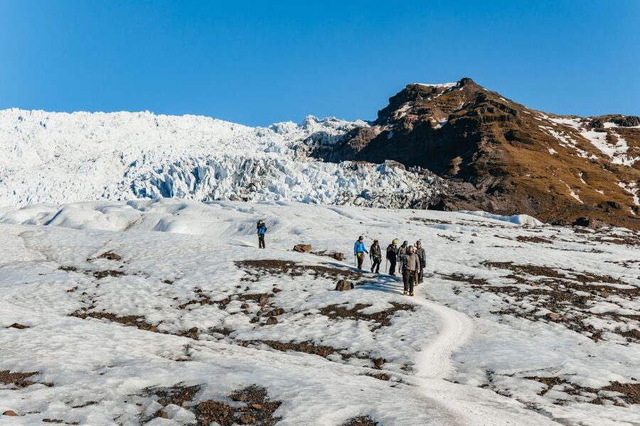 Skaftafell National Park: Falljokull Glacier Easy Hike - The Skaftafell Part: Mountain Views Between Ice Sections