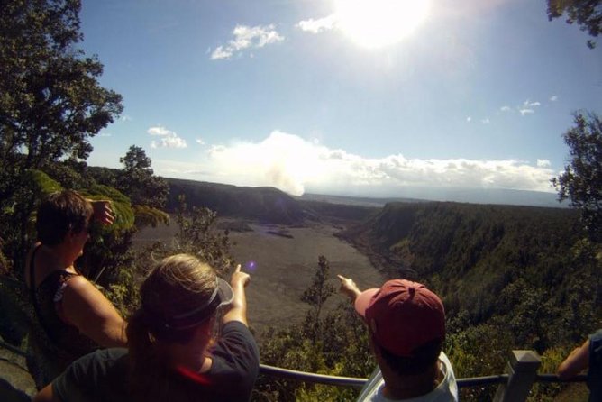 Small-Group Big Island Tour: Hawaii Volcanoes National Park and Kona Coffee Farm - Lava tube walk at Nahuku–Thurston: cooled fire you can step inside