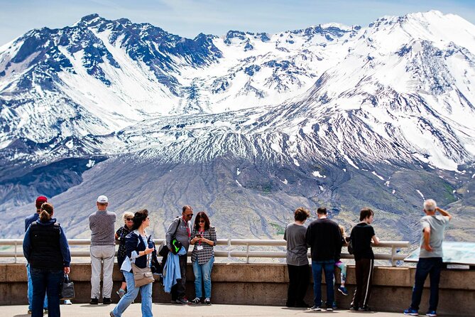 Small-group Mt. St. Helen National Park Tour from Seattle in SUV - A Seattle SUV Day Trip To a Still-Active Volcano