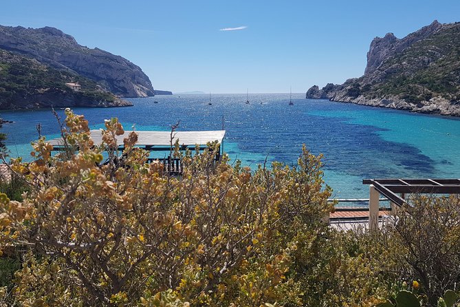 Sormiou Calanques National Park Electric Bike Tour from Marseille - Meeting at Pointe Rouge: where the tour starts and first sea air hits
