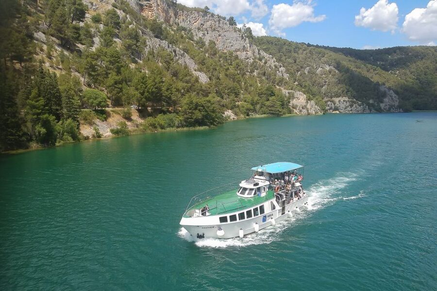 Split: Krka National Park Full-Day Tour with Wine Tasting - Krka National Park in a Single Day: Skradinski Buk and Skradin