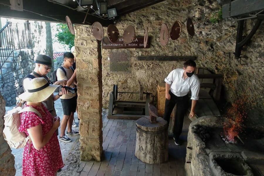 Split: Krka National Park Full-Day Tour with Wine Tasting - Getting there smoothly: meet points, road time, and comfort on the coach