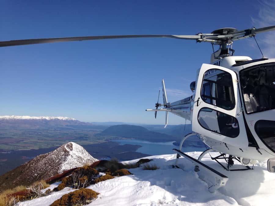 Te Anau: 30-Minute Fiordland National Park Scenic Flight - Price at $230 for 30 minutes: how to judge value