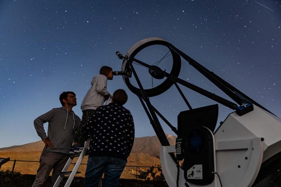 Teide National Park: Guided Large Telescope Stargazing Tour - Teide National Park at night: why this spot works