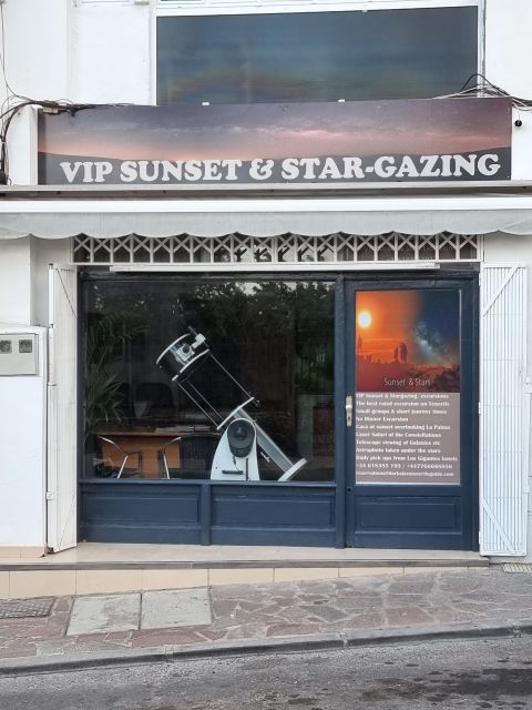 Tenerife: Sunset and Stargazing at Teide National Park - Getting there: VIP pickup vs self-drive meeting point