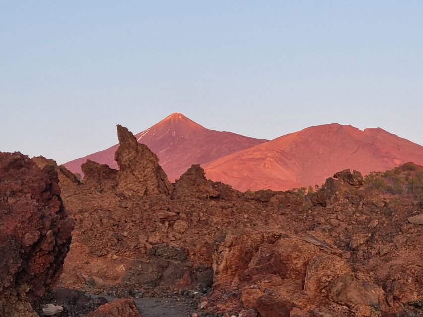 Tenerife: Sunset and Stargazing at Teide National Park - The sunset stop: lava views, cloud sea, and Cava