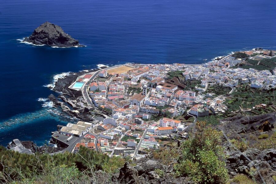 Tenerife: Teide National Park Full-Day Tour with Pickup - The driver matters: narrow mountain roads and real-world comfort