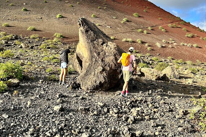 Timanfaya National Park Trekking with a Typical Canarian Snack - Entering the El Cuervo crater: the highlight moment