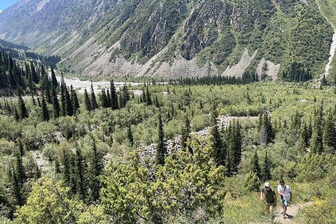 Tour of the Beautiful Ala Archa National Park - What $75 really buys: a private, small-group mountain day