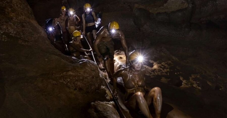 Tour Phong Nha-Ke Bang National Park 2 days 1 night - Chay River kayaking and a zipline mix: breaking up the cave time