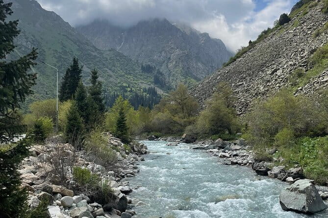 Tour to the Ala Archa National Park - Getting to Ala-Archa: the quick 40 km escape from Bishkek