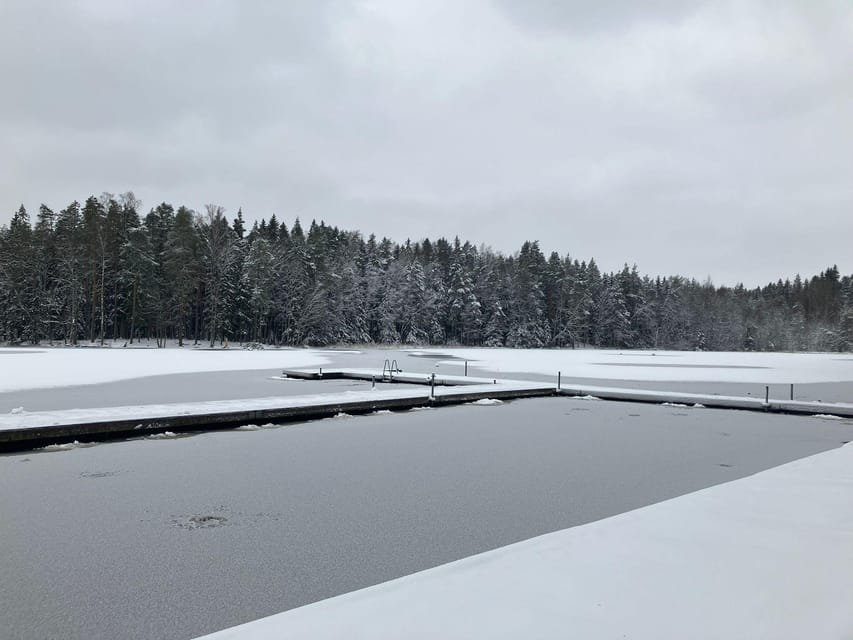 Traditional smoke sauna experience and national park visit - Kuusijärvi Lake Dip: Cold Water, Controlled Chaos