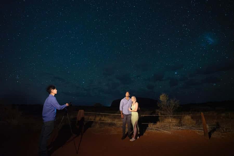 Uluru: National Park Astronomy Tour with Telescope and Photo - Small drawbacks to plan for: Moonlight and lines