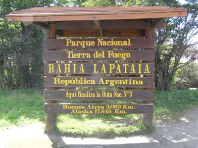 Ushuaia: Shared Experience "Tierra del Fuego" National Park - Driving into Tierra del Fuego National Park: views, stops, and no heavy hiking