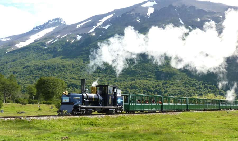 Ushuaia: Tierra del Fuego National Park Half-Day Tour - Acigami Lake (Roca): the glacier lake viewpoint you’ll remember