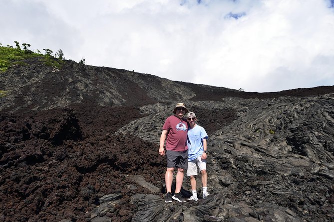 Volcano National Park Adventure From Kona - Big Island Candies and Hilo: Sweet Stops and City Views