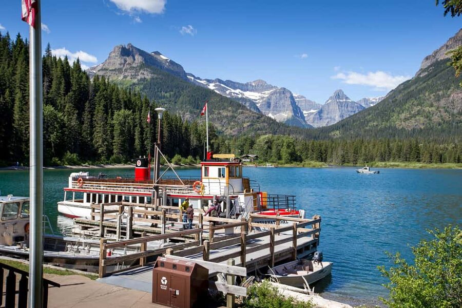 Waterton National Park: Lakes & Mountains Day Tour - Waterton Lakes Meets the US-Canada Line: What Makes This Day Trip Click