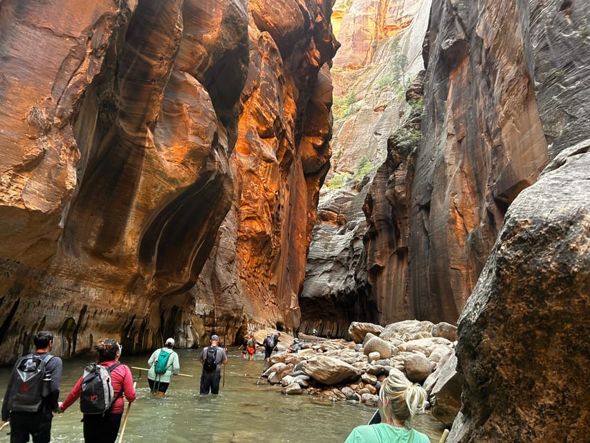 Winter in Zion: The Famous Narrows River Hike - Key reasons this Narrows experience works so well