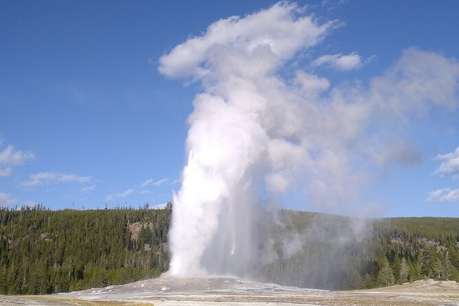 Yellowstone National Park - Lower Loop Adventure - Key Highlights of the Yellowstone Lower Loop Adventure