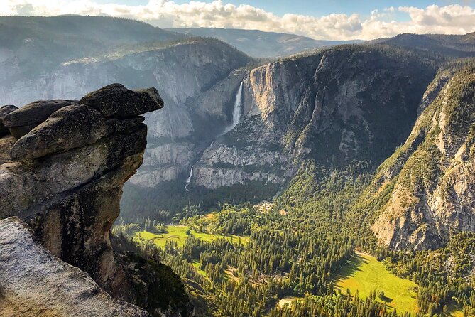 Yosemite National Park 2-Day Tour from San Francisco with Lodging - Day 1 in Yosemite: Sequoias, Tunnel View, and the First Valley Drop
