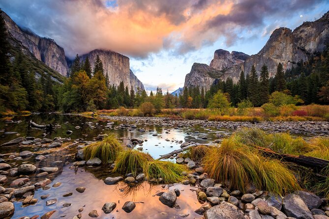 Yosemite National Park Self-Guided Audio Tour - The Yosemite Falls area: short views now, long hikes if you want them