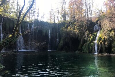 Zagreb to Split private transfer with National park Plitvice lakes guided tour - Plitvice Lakes National Park: a guided 5-mile hike with Lower and Upper Lakes