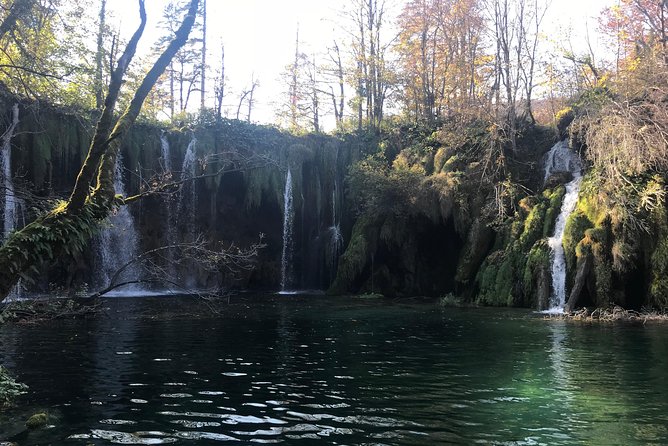 Zagreb to Split private transfer with National park Plitvice lakes guided tour - Plitvice Lakes National Park: a guided 5-mile hike with Lower and Upper Lakes