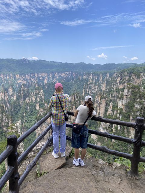 Zhangjiajie National Park: 2-Day Guided Tour w/ Glass Bridge - Price and value: is $339 per person fair?