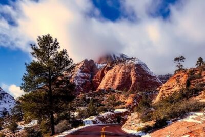 Zion and Bryce Canyon National Park Small Group Tour - Bryce Canyon in About Two Hours: Spires, Hoodoos, and Quick Viewpoint Time