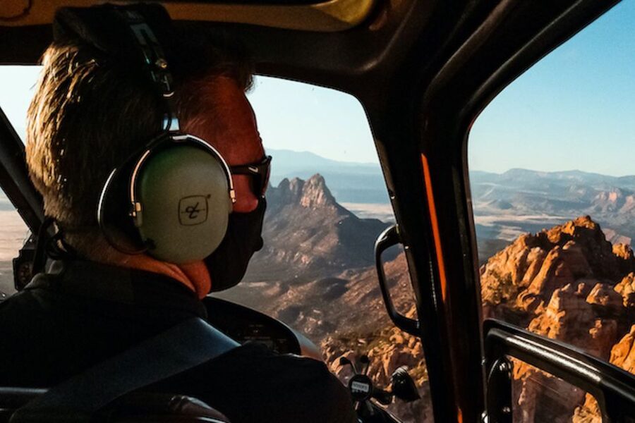 Zion National Park and Canaan Cliffs: Helicopter Tour - Kolob Canyons Overhead: Dark Red Rock Fingers From Above