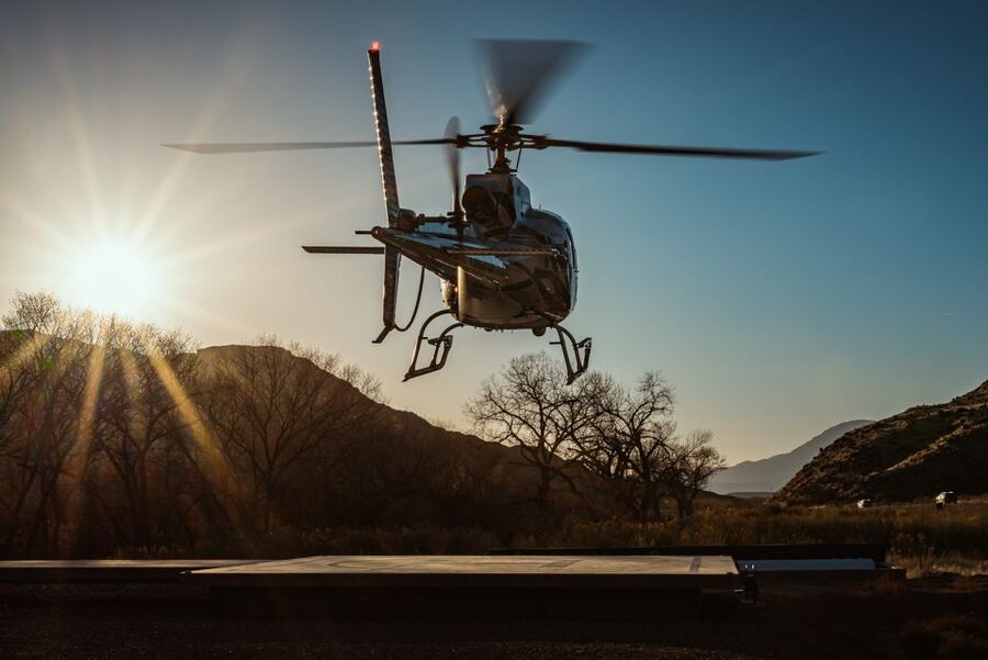Zion National Park, Canaan Cliffs: Extended Helicopter Tour - Pilot Style and Live English Narration: What You Get Beyond the Views