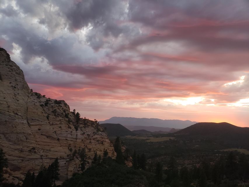 Zion National Park - Kolob Terrace: 1/2 Day Sightseeing Tour - Timing, pickup, and why the afternoon color is a real factor