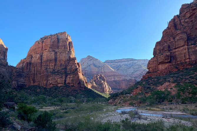 Zion National Park: Private Guided Hike & Picnic - Kayenta Trail links it together without turning the day into a maze